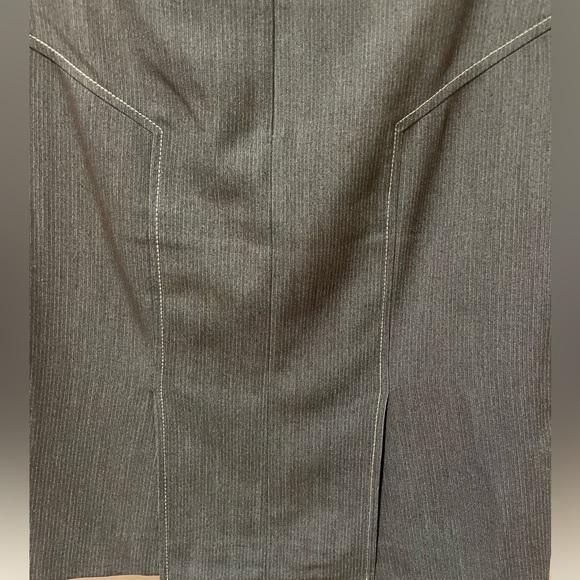 Bebe Pencil Skirt - Picture 4 of 9